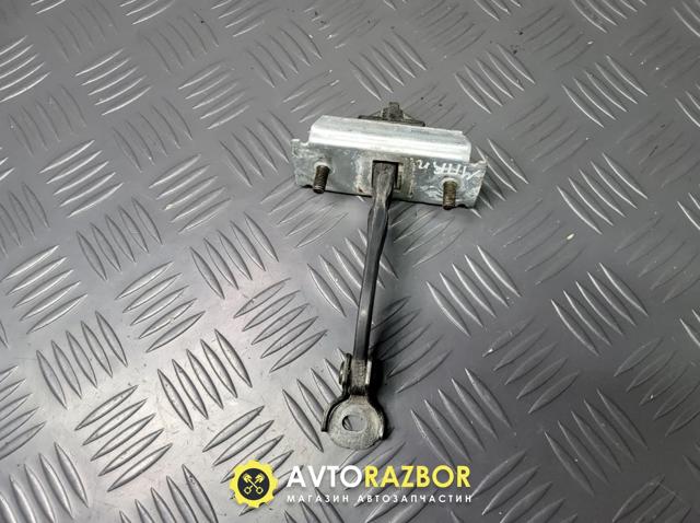 Ограничитель открывания дверей C10058270A MAZDA