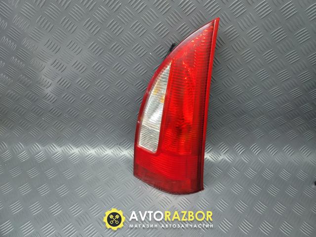 Задний правый стоп CB0151150A MAZDA