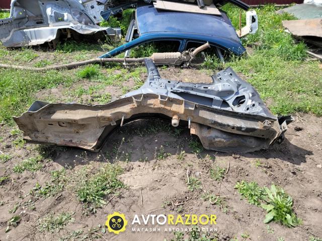 G2YB70410 Крыло заднее правое купить Полтава