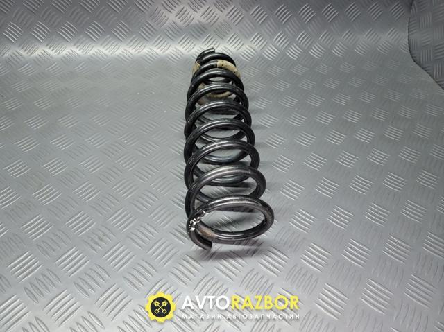 Пружина передняя, правая GJ6W34011C MAZDA