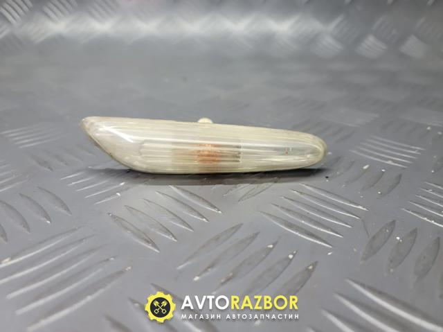 Повторитель поворота на крыле, левый GS1F51130D MAZDA