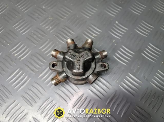 Рампа форсунок системы впрыска топлива R9144Z020D FORD