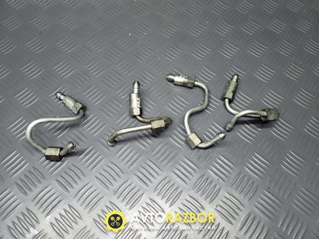 Трубка топливная форсунки 3-го цилиндра RF7J13G30 MAZDA