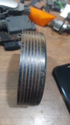 VAG 028121031E Шкив помпы в наличии Киев