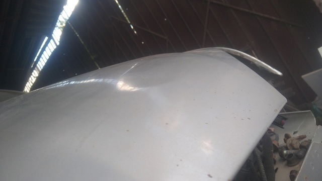 Капот двигателя 1118533 FORD
