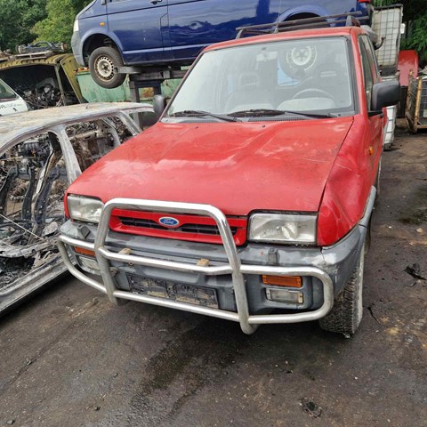 Капот двигателя 1954896 FORD