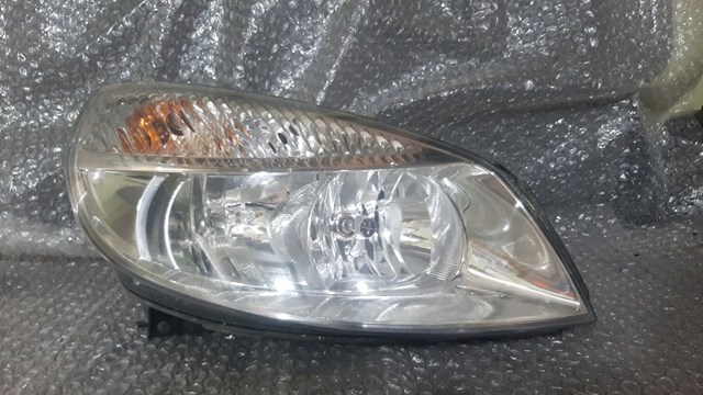 Фара правая 260102336R RENAULT