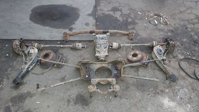 Цапфа (поворотный кулак) задний правый 5272226100 HYUNDAI