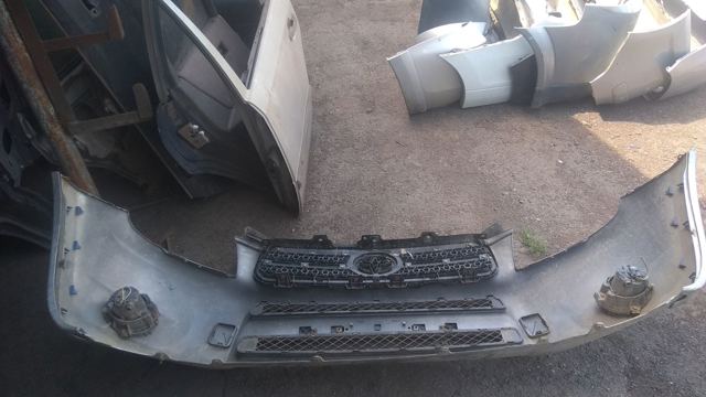 Решетка радиатора 5310142180 TOYOTA