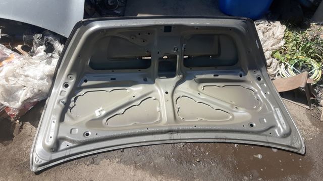 Крышка багажника 6440133280 TOYOTA