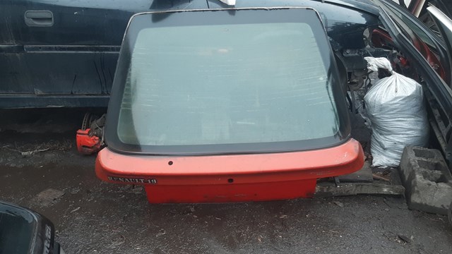Крышка багажника 7751466998 RENAULT