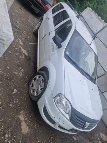 Пассажирская передняя дверь 801002133R RENAULT