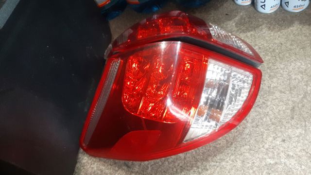 Фонарь задний левый 8156142091 TOYOTA