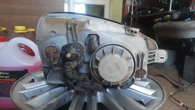 9210226025 HYUNDAI Правая фара купить в Львов