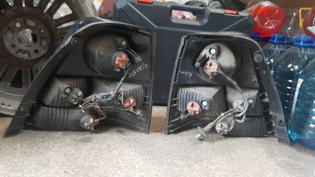 Задняя левая фара 924013E010 HYUNDAI