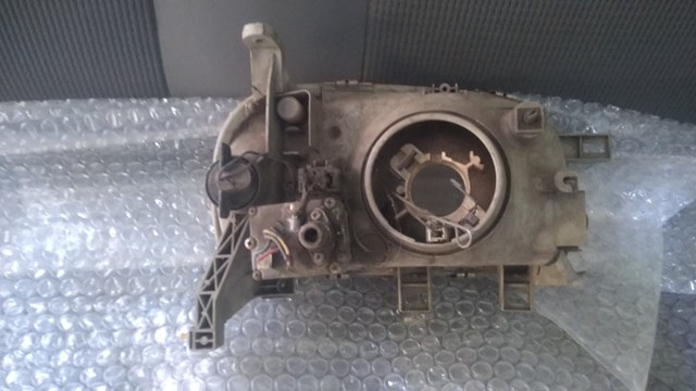 NISSAN B60605F206 Фара левая в наличии Ровно