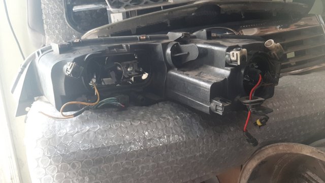 Фара правая GJ6A510K0C MAZDA