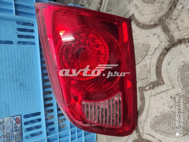 Фонарь задний правый, внутренний 924062B000 HYUNDAI