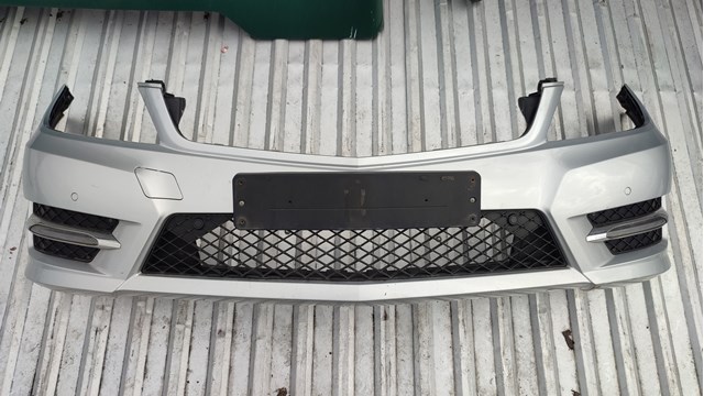 Бампер передний A2048807847 MERCEDES
