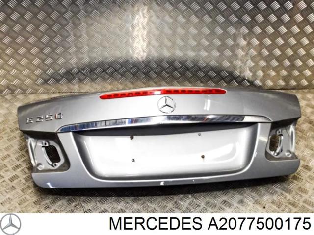A2077500175 MERCEDES Крышка багажника купить в Каменское