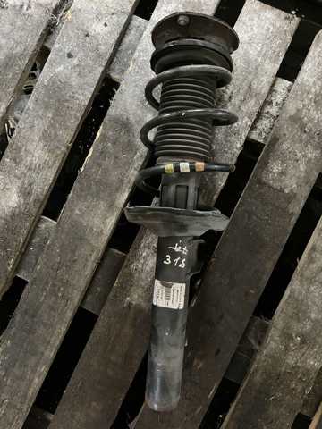 Амортизатор передней подвески 5QM413031AA VAG