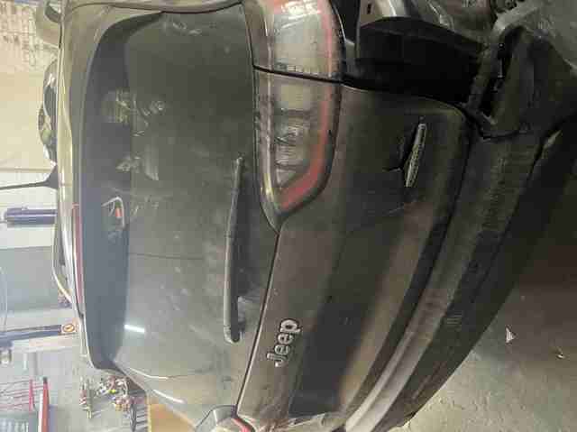 Дверь 5 6RW71DX9AB CHRYSLER