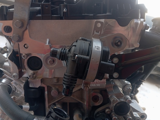 11518651287 Помпа водяная (насос) охлаждения, дополнительный электрический купить Украина