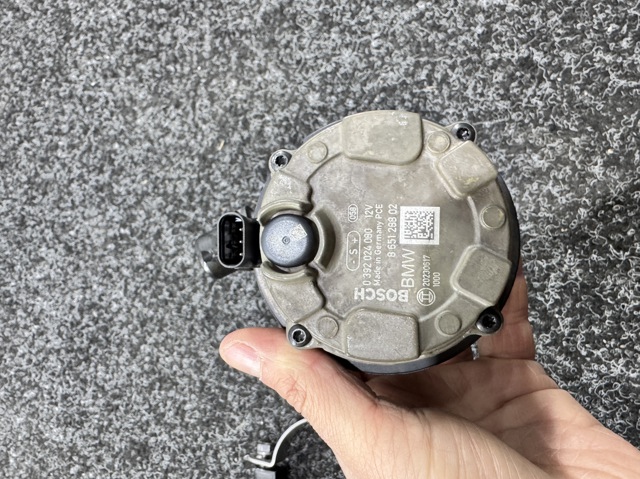 BMW 11518651288 Помпа водяная (насос) охлаждения, дополнительный электрический в наличии Львов