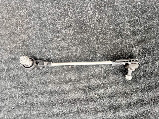 Стойка стабилизатора правая 31356881092 BMW