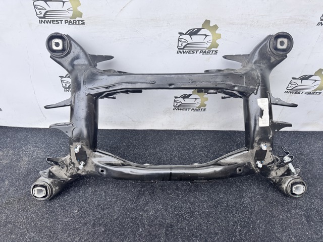 Подрамник задней подвески 33306874404 BMW