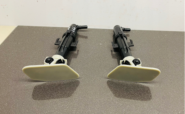 BMW 51117338568 Накладка форсунки омывателя фары передней в наличии Николаев