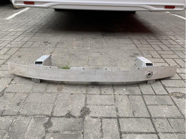 Балка бампера переднего BMW 3