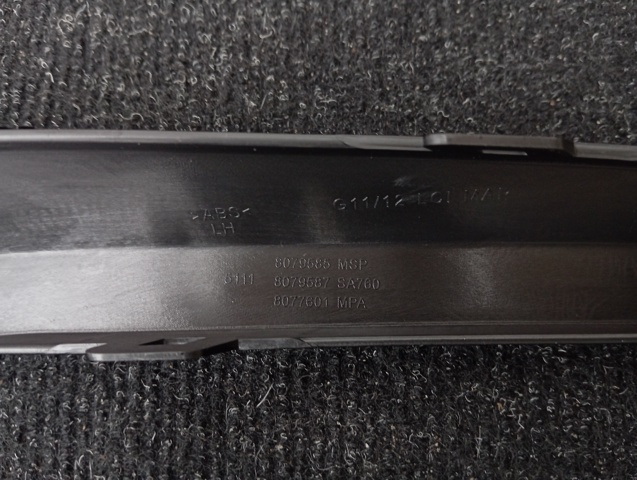 51118079587 BMW Накладка бампера переднего левая купить в Харьков