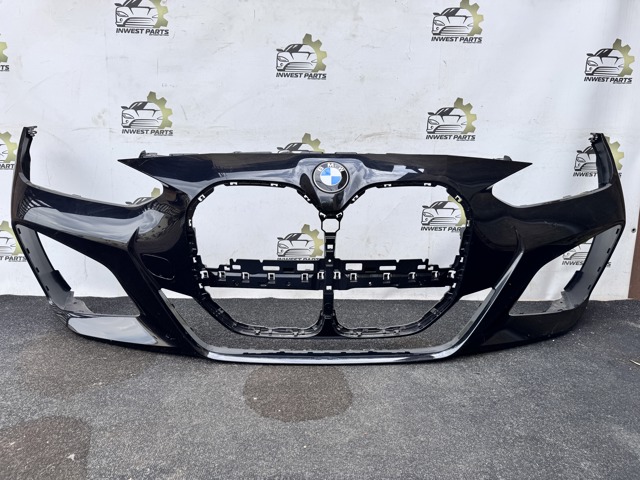 Передний бампер 51119854249 BMW