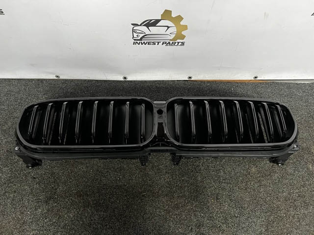 51129852169 BMW Решетка радиатора купить в Украина