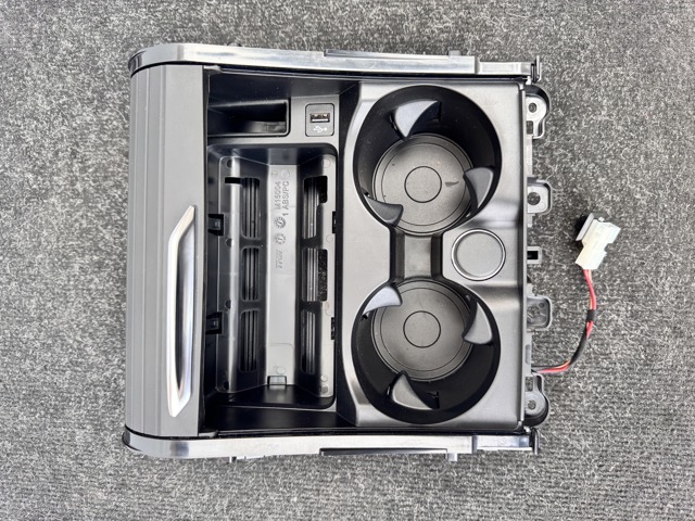 51165A192C3 BMW купить в Ирпень