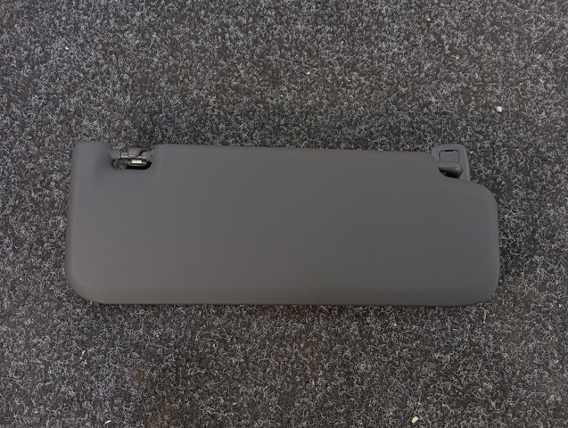 Козырек солнцезащитный автомобиля 51168071069 BMW