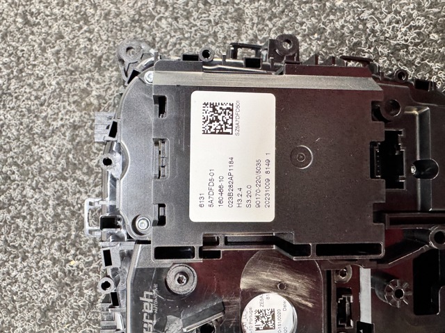 BMW 61315A7DFD5 в наличии Украина