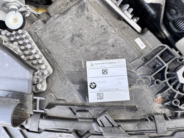 BMW 63115A0E602 Фара правая в наличии Николаев