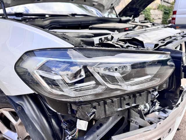BMW 63115A0E602 Правая фара в наличии Ирпень