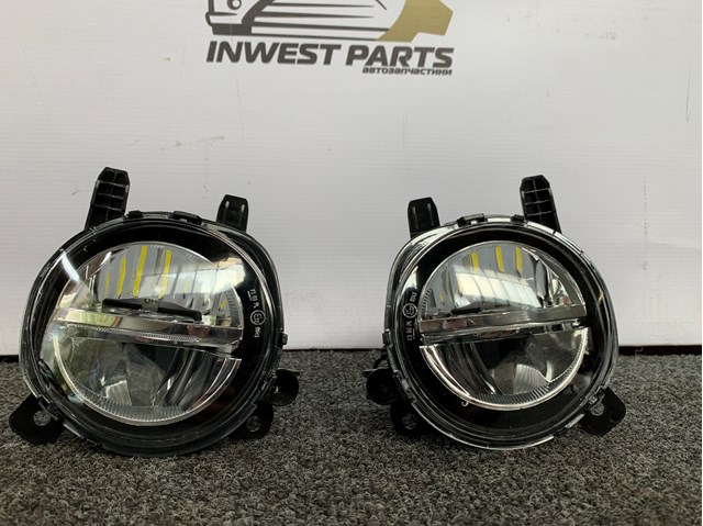 Правая противотуманная фара 63177315560 BMW