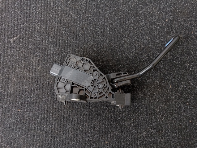 Педали газа 7811033140 TOYOTA