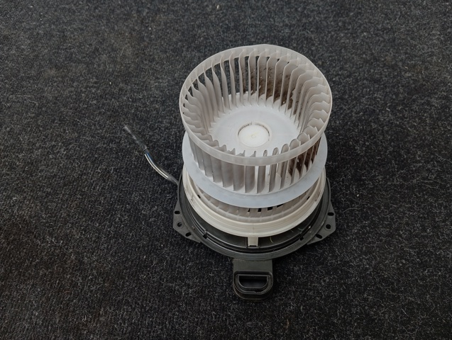 8710358080 TOYOTA Вентилятор печки купить в Николаев