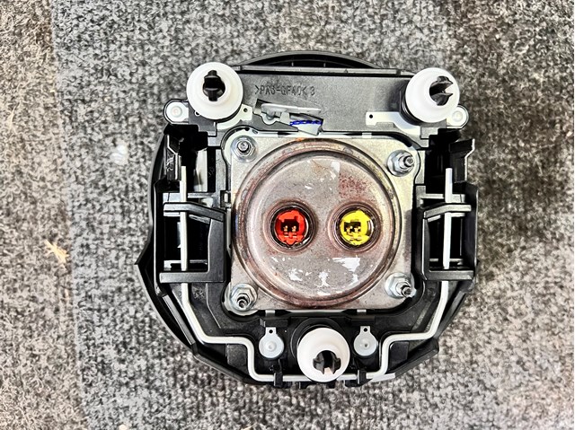 MAZDA DH0M57K00B02 Подушка безопасности (AIRBAG) водительская в наличии Тернополь