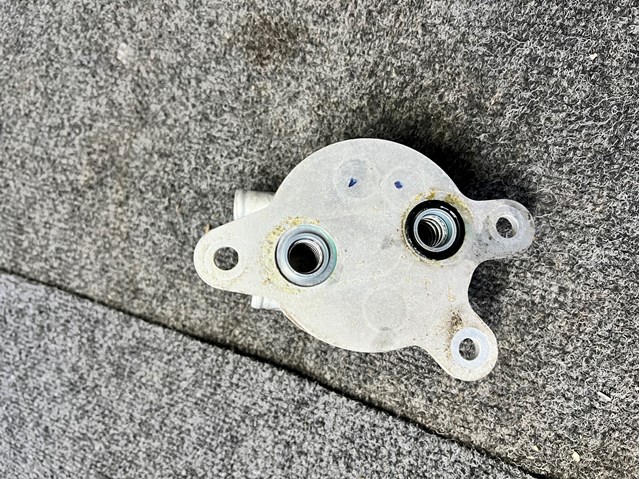 FZ0219946 MAZDA Радиатор охлаждения, АКПП/КПП купить в Одесса