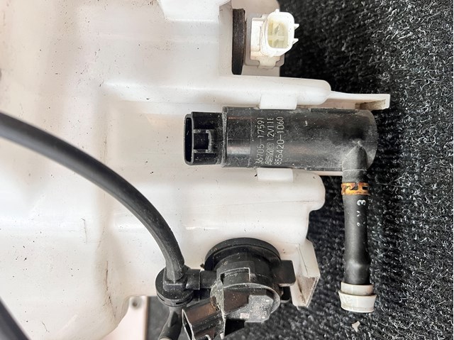 K03167481 MAZDA Бачок омывателя стекла купить в Житомир