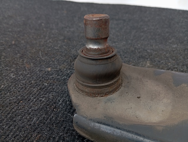 KB7W34350H MAZDA Рычаг передней подвески левый купить в Украина