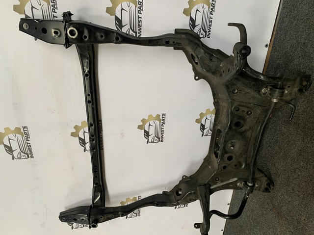 MAZDA KB7W3480XD Подрамник передний в наличии Каменское