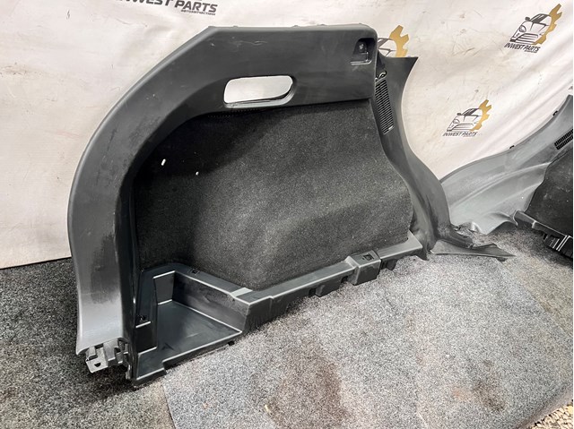 KB7W68870A02 MAZDA Облицовка багажного отсека левая купить в Днепр