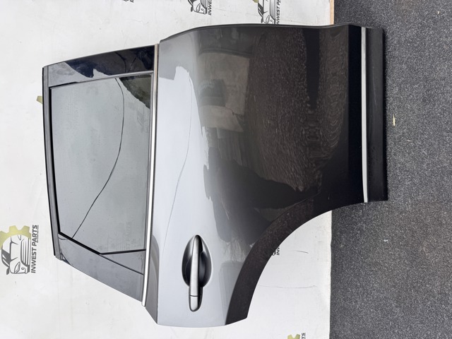 Задняя правая дверь KBY07202XE MAZDA